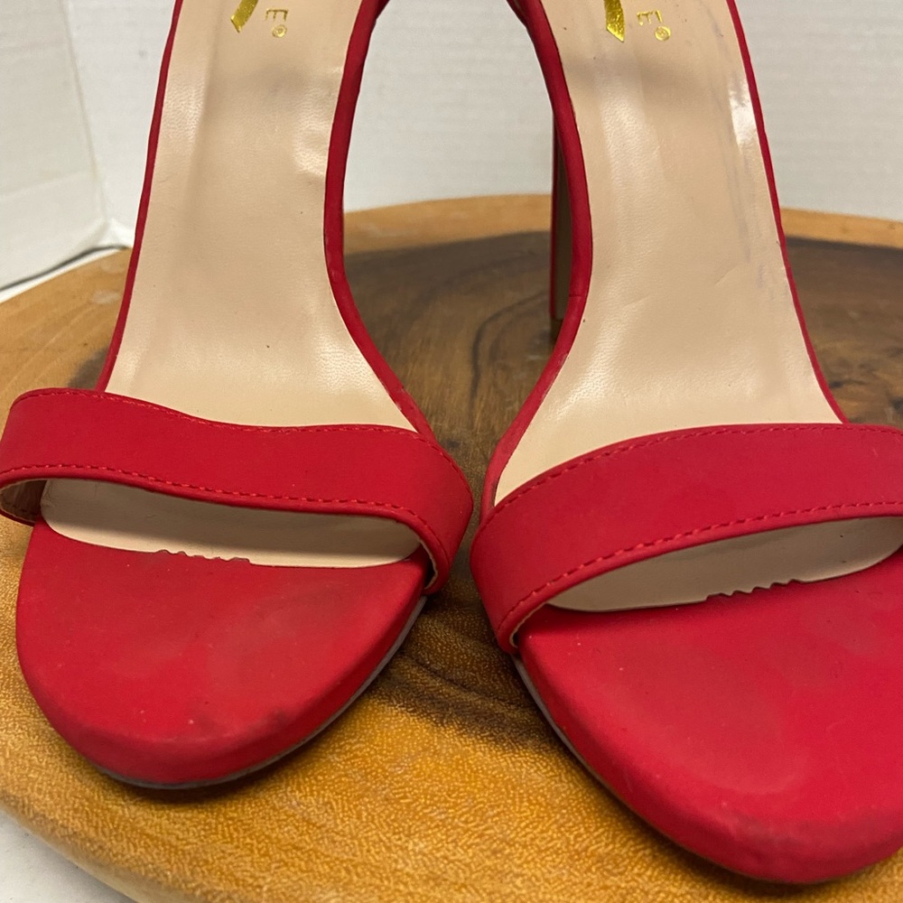Glaze Ankle strap Red Stiletto Heels - Picture 5 of 12